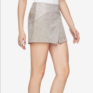 BCBG faux suede skorts size S